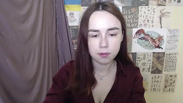 VeryVeryVeryShy  online show from December 4, 7:28 am