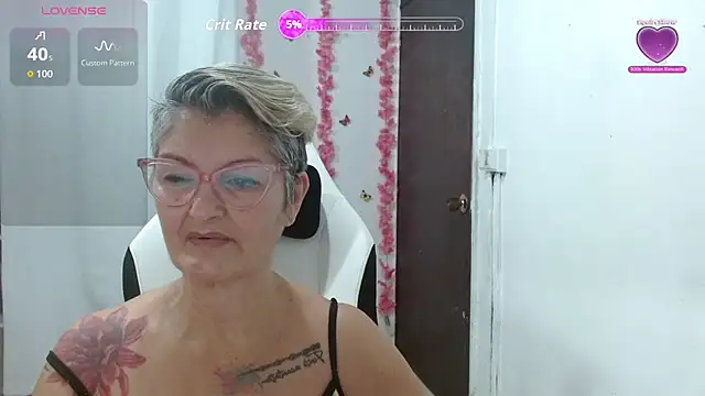 bety-cum2 online show from November 5, 9:31 am