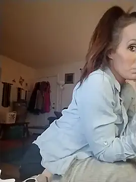 Snapshot of goddessnathalie1 chatting on February 28, 10:09 am goddessnathalie1 online show from February 28, 10:09 am