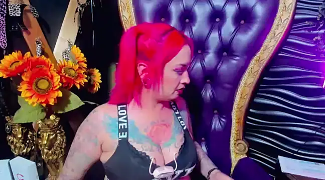 Snapshot of SASHA_DERECK chatting on March 17, 5:05 pm SASHA DERECK online show from March 17, 5:05 pm