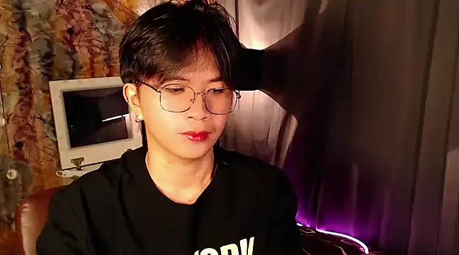 Sexy Handsome Drex online show from December 18, 1:23 pm