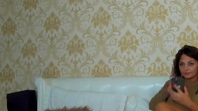 GiannaElliss online show from January 9, 6:06 am