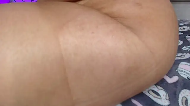 Snapshot of leon_gaby chatting on October 25, 8:14 pm leon gaby online show from October 25, 8:14 pm