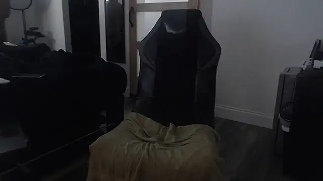 Snapshot of inc25cb@xh chatting on September 12, 8:31 pm inc25cbxh online show from September 12, 8:31 pm