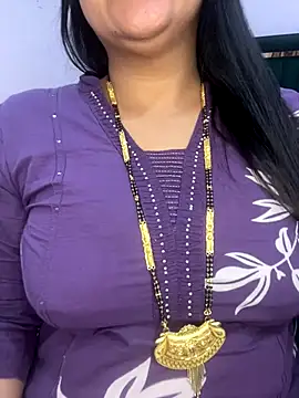 Snapshot of Zoya_Varma004 chatting on October 15, 8:58 am Zoya Varma004 online show from October 15, 8:58 am