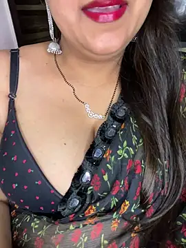 Zoya Varma004 online show from March 28, 6:07 pm