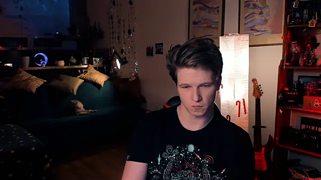 Breston Sweet online show from December 21, 6:55 pm