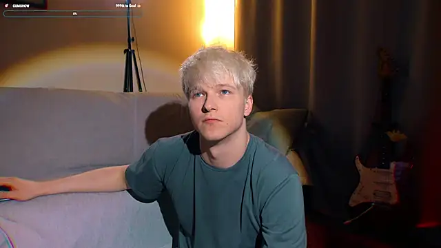 Breston Sweet online show from October 26, 9:31 pm