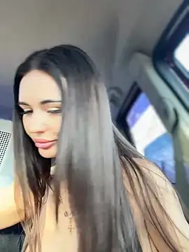 Snapshot of PrincessaHill_ chatting on January 15, 11:43 am PrincessaHill online show from January 15, 11:43 am