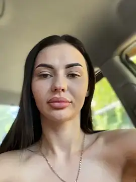 Snapshot of PrincessaHill_ chatting on September 24, 8:28 am PrincessaHill online show from September 24, 8:28 am