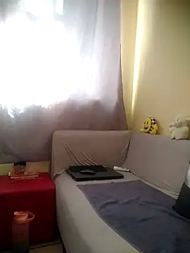 smalltitiz online show from September 15, 8:03 am