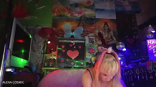 Snapshot of Alexa_Cosmic chatting on March 2, 9:11 pm Alexa Cosmic online show from March 2, 9:11 pm