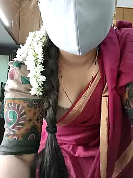 Snapshot of yoursana- chatting on December 16, 4:06 am yoursana- online show from December 16, 4:06 am