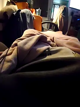 anonymus9006 online show from January 15, 2:43 pm