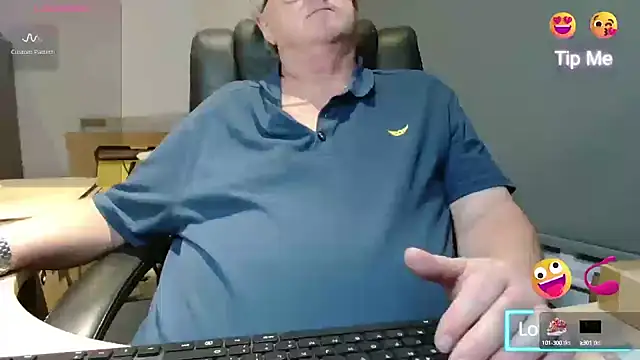 bigbadjon69 online show from February 12, 4:12 am