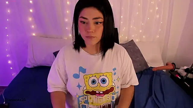 Snapshot of lucy26_ chatting on October 26, 12:05 am lucy26 online show from October 26, 12:05 am