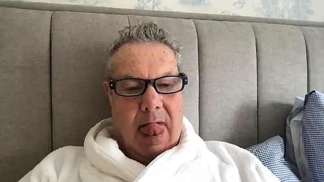 Oldpistolpete online show from April 1, 8:59 am