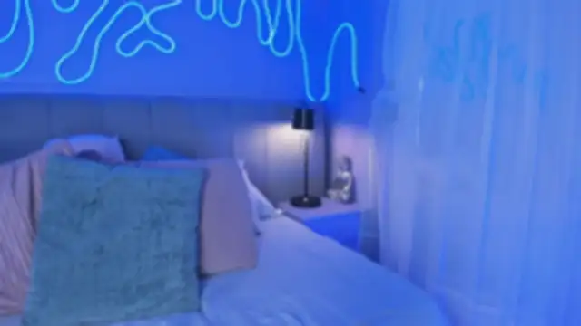 Snapshot of Sofly_s chatting on November 14, 12:04 pm Sofly s online show from November 14, 12:04 pm