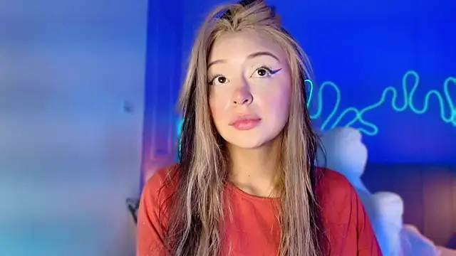 Sofly s online show from June 3, 11:57 am