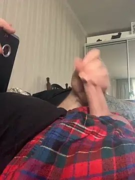 Snapshot of GHsveter chatting on December 26, 10:16 am GHsveter online show from December 26, 10:16 am