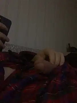 Snapshot of GHsveter chatting on December 28, 11:52 am GHsveter online show from December 28, 11:52 am