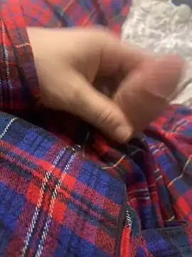 Snapshot of GHsveter chatting on January 28, 9:19 pm GHsveter online show from January 28, 9:19 pm