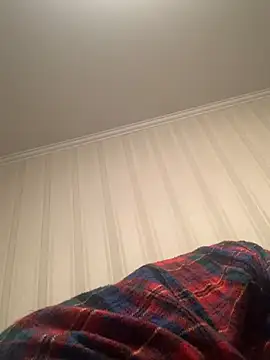 Snapshot of GHsveter chatting on February 5, 6:04 pm GHsveter online show from February 5, 6:04 pm