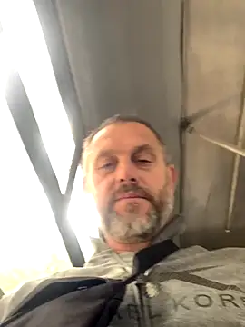 Snapshot of GHsveter chatting on September 24, 9:56 am GHsveter online show from September 24, 9:56 am