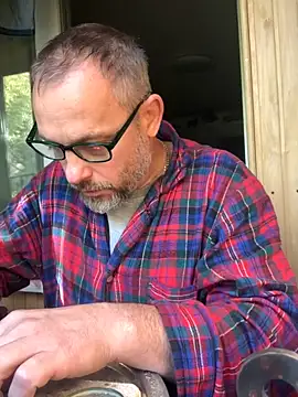 Snapshot of GHsveter chatting on September 25, 9:13 am GHsveter online show from September 25, 9:13 am