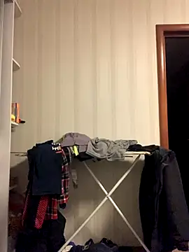 Snapshot of GHsveter chatting on December 5, 1:20 pm GHsveter online show from December 5, 1:20 pm