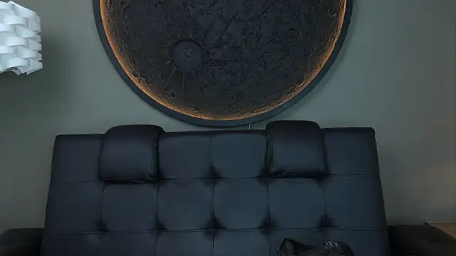 miss vaiolette online show from October 24, 11:06 am