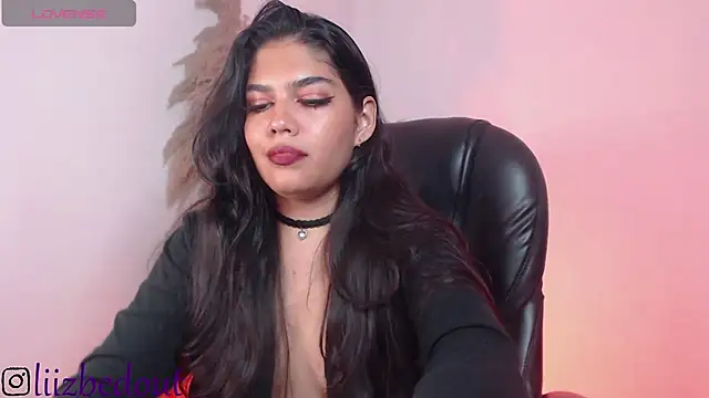 liz bedoutxx online show from October 18, 2:36 am