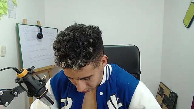 Daiki Jack online show from January 18, 11:44 pm