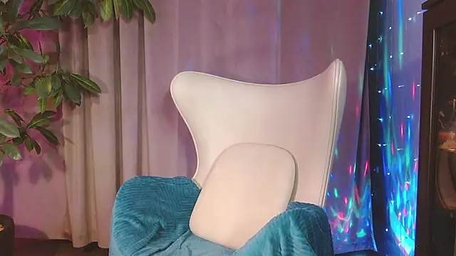 julia renard online show from September 28, 11:48 am