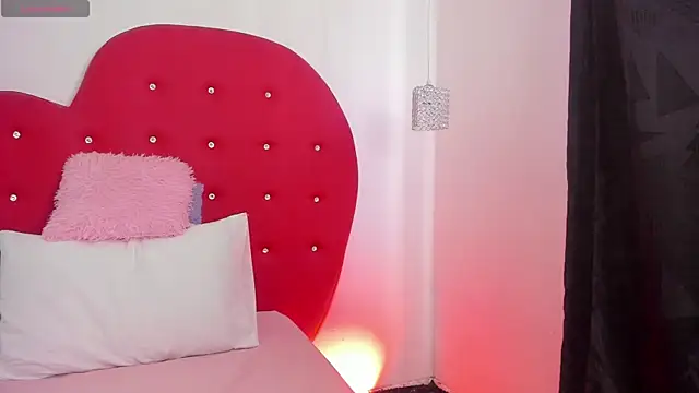 nicolette rock online show from February 18, 1:11 pm