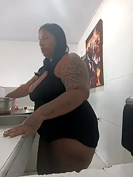 Snapshot of Edithxxx1 chatting on November 12, 9:36 pm Edithxxx1 online show from November 12, 9:36 pm