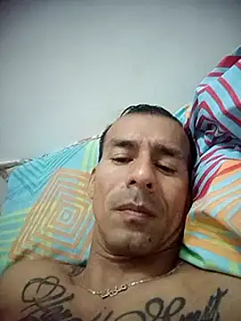 Snapshot of couplepregnantdick20 chatting on January 11, 4:16 am couplepregnantdick20 online show from January 11, 4:16 am