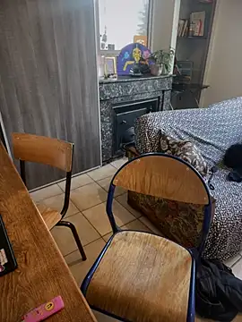 Snapshot of callmelouve chatting on March 5, 7:38 am callmelouve online show from March 5, 7:38 am