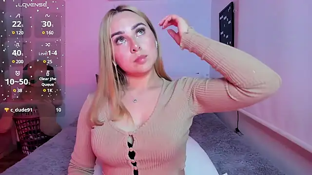 Snapshot of sophi_mooreno chatting on January 23, 4:09 am sophi mooreno online show from January 23, 4:09 am