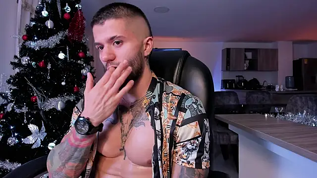 Snapshot of Frank_Farrell chatting on December 19, 2:56 am Frank Farrell online show from December 19, 2:56 am