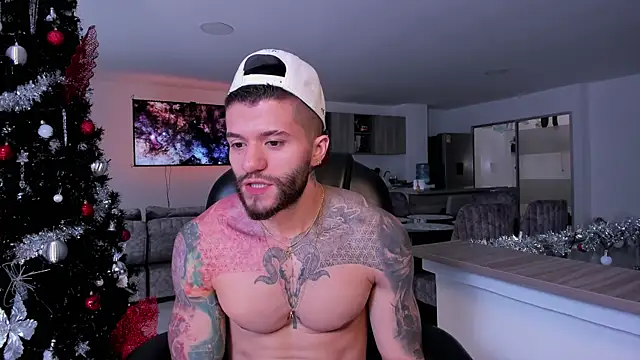 Snapshot of Frank_Farrell chatting on December 30, 5:55 pm Frank Farrell online show from December 30, 5:55 pm