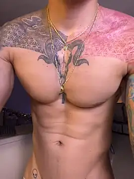 Snapshot of Frank_Farrell chatting on January 17, 5:21 am Frank Farrell online show from January 17, 5:21 am