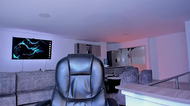 Snapshot of Frank_Farrell chatting on February 6, 7:40 pm Frank Farrell online show from February 6, 7:40 pm