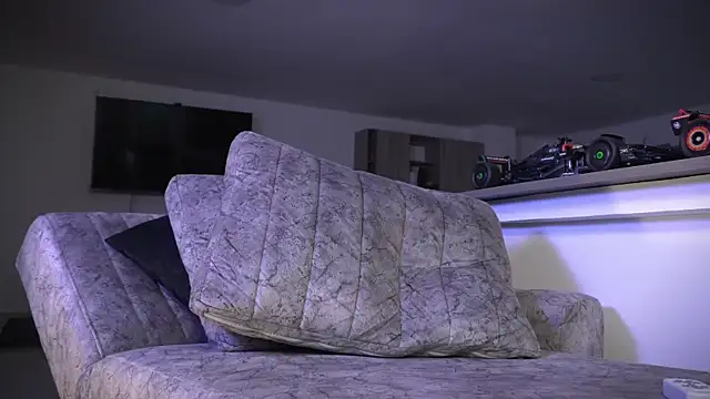 Snapshot of Frank_Farrell chatting on October 5, 12:53 am Frank Farrell online show from October 5, 12:53 am