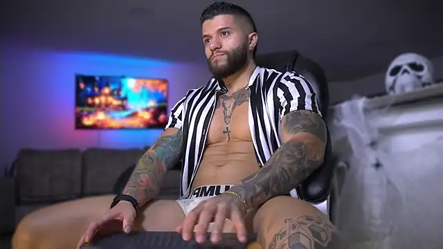 Snapshot of Frank_Farrell chatting on October 26, 3:23 am Frank Farrell online show from October 26, 3:23 am