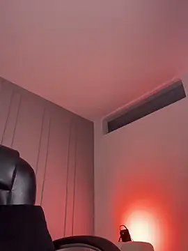 Snapshot of Frank_Farrell chatting on November 10, 10:31 pm Frank Farrell online show from November 10, 10:31 pm