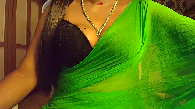 Snapshot of tamilswetha_telugu chatting on February 5, 5:42 pm tamilswetha telugu online show from February 5, 5:42 pm