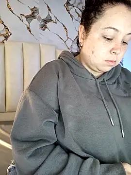 mollieblue69 online show from March 24, 1:05 pm