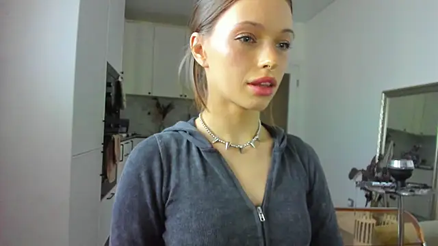 Kossie  online show from February 13, 3:24 pm