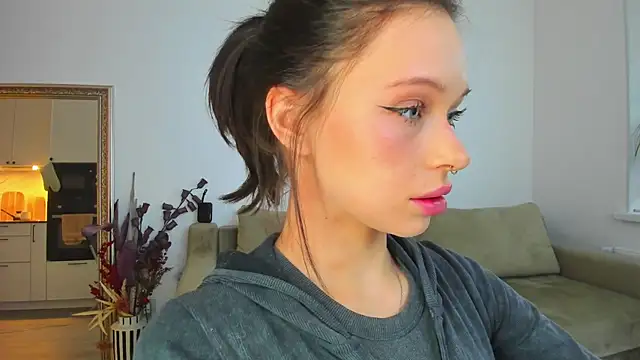 Kossie  online show from March 15, 1:29 pm